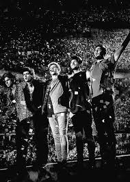 Maybe you would like to learn more about one of these? Tapety One Direction Pictures One Direction Background One Direction Lockscreen