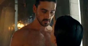 Massimo torricelli, a young and handsome boss of a sicilian mafia family, has no other option but to takeover after his father has been. 365 Dni Blasted By Netflix Viewers Saying Steamy Romance Is Toxic And Problematic Irish Mirror Online