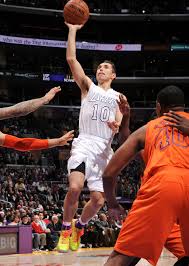 Große auswahl an steve nash. Steve Nash Wears Nike Lunar Hypergamer Low Christmas Pe Sole Collector