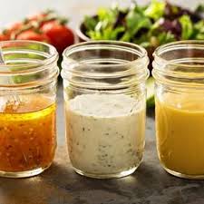 10 Recettes Pour Cuisiner Un Vrai Repas Avec Du Thon En Conserve Fraichement P In 2020 Homemade Salad Dressing Easy Salad Dressing Low Calorie Salad Dressing Recipes