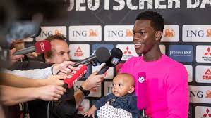 Mit Baby Power Zur Wm Nba Star Schroder Will Grosses Erreichen Basketball Kicker