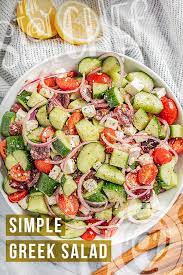 Simple Greek Salad Recipe In 2021 Greek Salad Perfect Salad Recipe Light Chicken Recipes