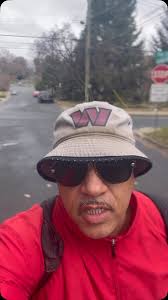 What a beautiful Sunday if you’re seeing it with me, give God his praise  shout out to Uncle Mike Middleton. You good shout out to my Brother Howard  Curtis. Keep your head up, bro.