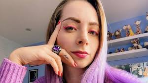 Yoseline hoffman es una youtuber exitosa entre el joven público mexicano. W4vczaevcwbqgm