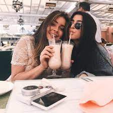 Pin By Ane Caroline On Partners In Crime Friends Photography Best Friend Photography Best Friend Pictures