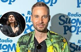 The latest tweets from @juusomakilahde Kaak Juontaja Juuso Makilahde Otti Fanikuvan Ville Valon Kanssa Seiska