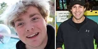 The members of the vlog squad are seen on the youtube channel of david dobrik which surpassed 18 million subscribers. Hype House Tiktok Star Alex Warren Says He Isn T Copying David Dobrik