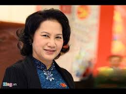 Tổng thống obama và chủ tịch quốc hội việt nam đã cùng cho cá ăn tại ao cá bác hồ. Chá»§ Tá»‹ch Quá»'c Há»™i Nguyá»…n Thá»‹ Kim Ngan Tuyen Thá»‡ Nháº­m Chá»©c Youtube