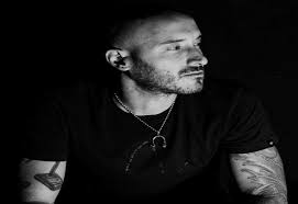 Toti Coco Music & Downloads