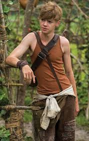 Thomas Brodie Sangster As Newt In The Maze Runner 2014 Newt Maze Runner Maze Runner Maze Runner Characters