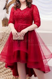 Et parce que toutes les femmes méritent de trouver la tenue idéale pour sortir, on a sélectionné pour vous les plus belles robes de soirée pour toutes les morphologies. Robes De Ceremonie Robes Chic Pour Femme Ronde Maysange