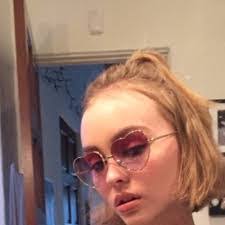 Grace Gaskin's Instagram, Twitter & Facebook