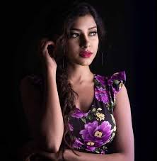 Kareena kapoor in saree sari a. Pretty Cookies Swain Odia Hot Album Actress Hd Wallpaper Download Odia360 Com Odisha News Biography Odia New Movie Wallpapers Odia Song