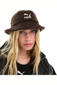 Hats in the color brown for Women