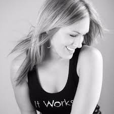 Deborah Hawthorne (@HawthorneWraps)