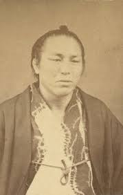 1800年代に撮影されたとみられる貴重な力士の写真 new york public library 相撲は 単に日本の事実上の国技というだけではない タケミカヅチとタケミナカタという2人の神による力比べが日本の起源だという説もあるほど 日本に根付いた競技だ 現存する最も古い