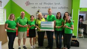 The company is registered at the cooperative society register at the local court of ratisbon with the legal form of registered cooperative society (number genr 657). 5 000 Euro Fur Die Tafel Regensburg Regensburger Nachrichten News Meldungen Und Aktuelles Aus Der Region