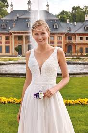 # hochzeitsfotografie #hochzeitskleid #blumen #blau #hochzeitsfotografie #hochzeit … admin nisan 29, 2020 hochzeitskleid leave a comment 121 views. Brautkleid Jenny Mit Schleppe