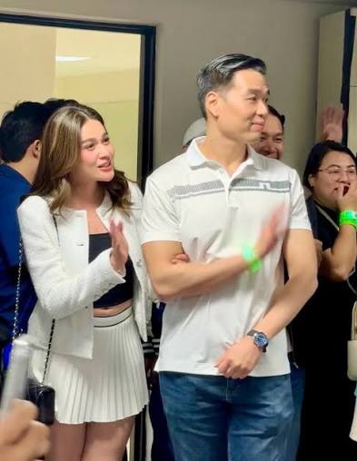 Manila Bulletin - How sweet! Vincent Co and Bea Alonzo make their first  public appearance together at Puregold event