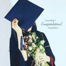 Pin By Halla Saad On Graduation Girl Graduation Pictures Graduation Picture Poses Graduation Pictures