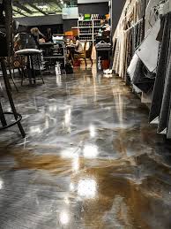 Metallic Floors Step By Step Instructions For Free Metallic Epoxy Floor Epoxy Floor Flooring