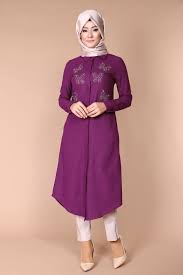 Kelebek Detay Tunik Sarabi Urun Kodu Ukb2004 49 90 Tl Basortusu Modasi Moda Stilleri Tunik