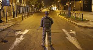 Noticias sobre toque de queda: Toque De Queda Empezara A La Medianoche A Partir Del 1 De Diciembre Nacional