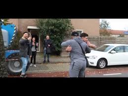 Mobicep gaat naar kickboksgala #vlog 7. Mobicep Haalt Volger Op Met Mbnutrition Limousine 1st 4 Limo Sales