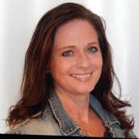 Tammy Northrop's Instagram, Twitter & Facebook