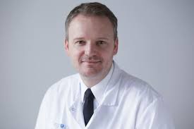 Le centre d'urologie de l'hopital privé de l'ouest parisien, consultations et hospitalisation. Pr Morgan Roupret Chirurgien Urologue A Paris Prenez Rdv En Ligne