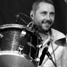 Stream Alan Maskell music