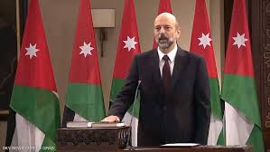 جاء ذلك بعد استعراض رئيس مجلس النواب المصري الخطاب الوارد من الرئيس عبد الفتاح السيسي بشأن الرغبة في إجراء تعديل وزاري، وفقا لما تم التشاور بصدده مع رئيس مجلس الوزراء. ØªØ¹Ø¯ÙŠÙ„ ÙˆØ²Ø§Ø±ÙŠ Ù…Ø±ØªÙ‚Ø¨ ÙÙŠ Ø§Ù„Ø­ÙƒÙˆÙ…Ø© Ø§Ù„Ø£Ø±Ø¯Ù†ÙŠØ© Ø¹Ø§Ù„Ù… ÙˆØ§Ø­Ø¯ Ø§Ù„Ø¹Ø±Ø¨ Ø§Ù„Ø¨ÙŠØ§Ù†