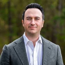 Karen Nardone's Instagram, Twitter & Facebook