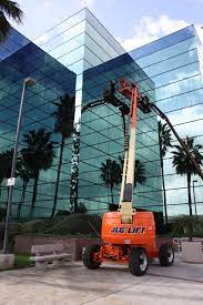 Компания по управлению имуществом, магазин товаров для дома. Palm Desert Window Cleaning Window Washing Services