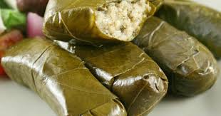 Dolmades Gefullte Weinblatter Rezept Gefullte Weinblatter Weinblatt Turkisches Essen Rezepte