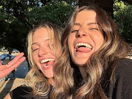 sara olivas (@saraberkenpass) • Foto e video di Instagram