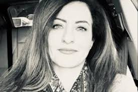 واکنش زهرا عبدی به مواضع علی کریمی