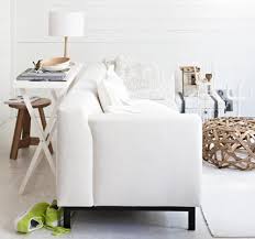 Und da das sofa meist im mittelpunkt steht, sollte man sich die wahl gut überlegen. Wohnzimmer Einrichten 20 Tipps Living At Home