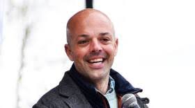 Mark, Phair sharply divided