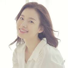 Lee SiA Kpop Idol Profile