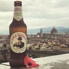 Birra Moretti Udine Friuli In 2020 Wedding Drink Beer Bottle