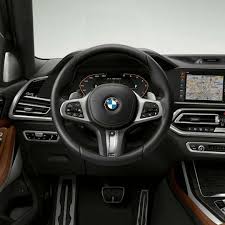 Bmw also fitted the x7 m50i with an electronically controlled m sport differential to more effectively shift power left and right. Bmw X7 M50i Ausstattungen Technische Daten Preise Bmw De