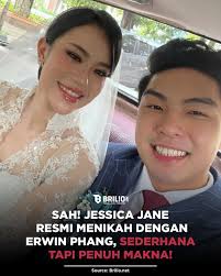 Kabar bahagia datang dari pasangan Jessica Jane dan Erwin Phang yang baru  saja melangsungkan pernikahan mereka di Kapel Kolese Kanisius Jakarta pada  pukul 10.00 WIB. Diketahui, acara yang berlangsung meriah ini dihadiri