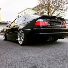 Este Posibil Ca Imaginea Să Conţină Masină Si In Aer Liber Bmw Bmw Classic Cars Bmw E46 Sedan