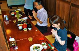 We did not find results for: 10 Food Rules To Follow In Japan Plus The Right Way To Eat Sushi