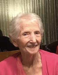 Pearl Curtis's Instagram, Twitter & Facebook