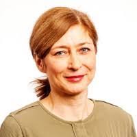 Jeanette Beyer's Instagram, Twitter & Facebook