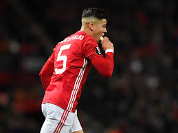 Toda la información de marcos rojo (marcos albertorojo), jugador del m. Jose Mourinho Explains Why Manchester United S Marcos Rojo Eating A Banana Was No Laughing Matter The Independent The Independent