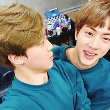 Kim Nicol (@cecy31de)