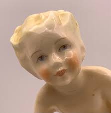 Vintage Royal Worcester figurine "WATER BABY" Freda Doughty 6 1/4"
